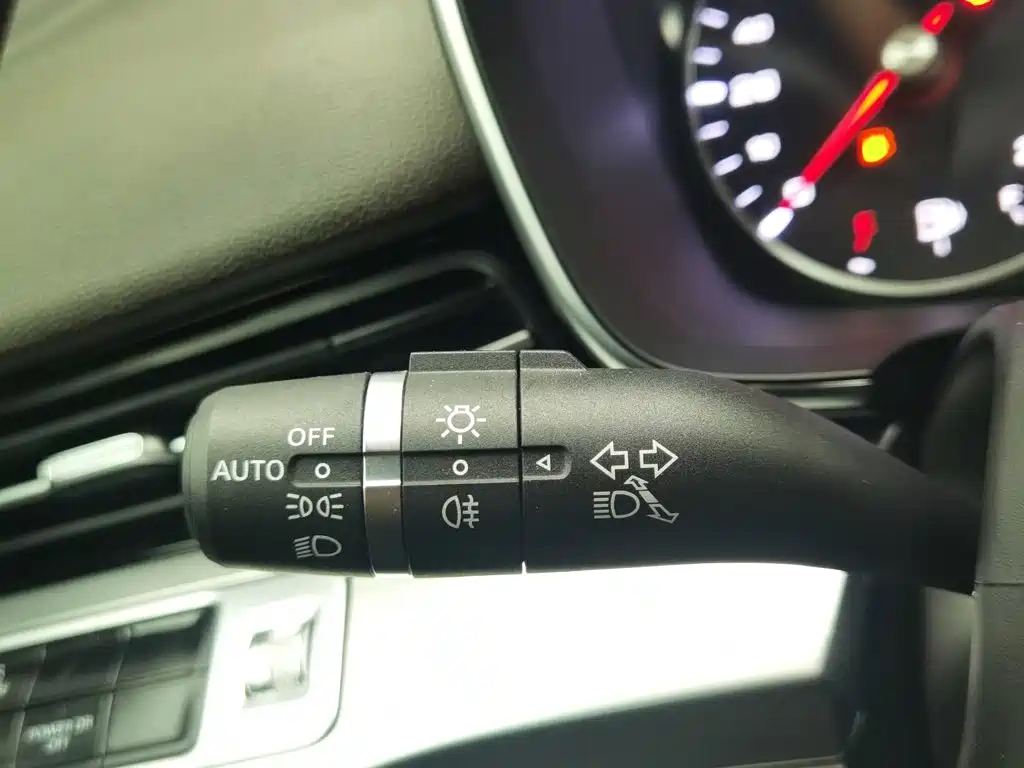 Roewe iMAX8 2024 2023 400TGI Comfort Edition