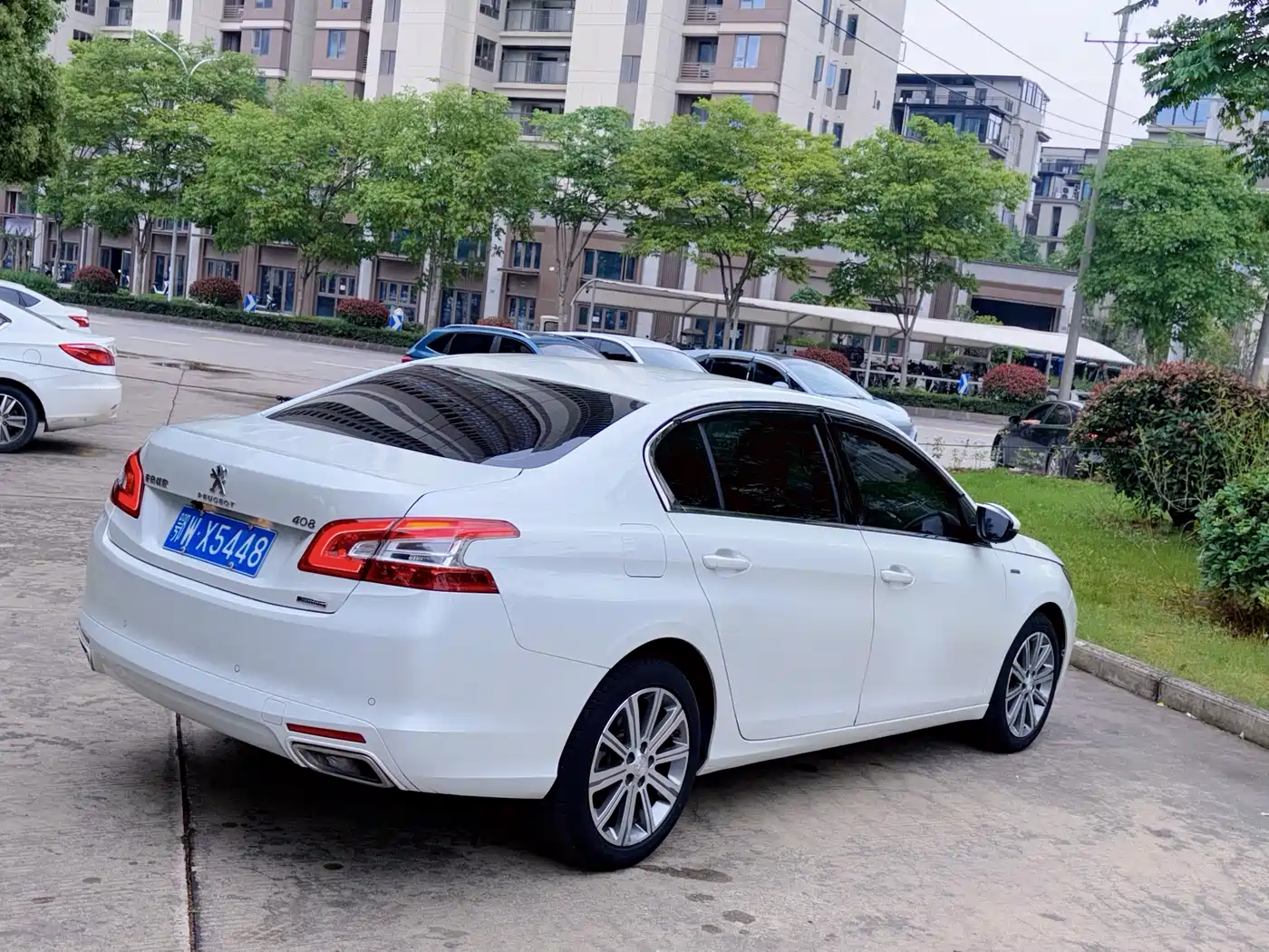 Peugeot 408 2018 350THP Automatic Luxury Edition фото 6
