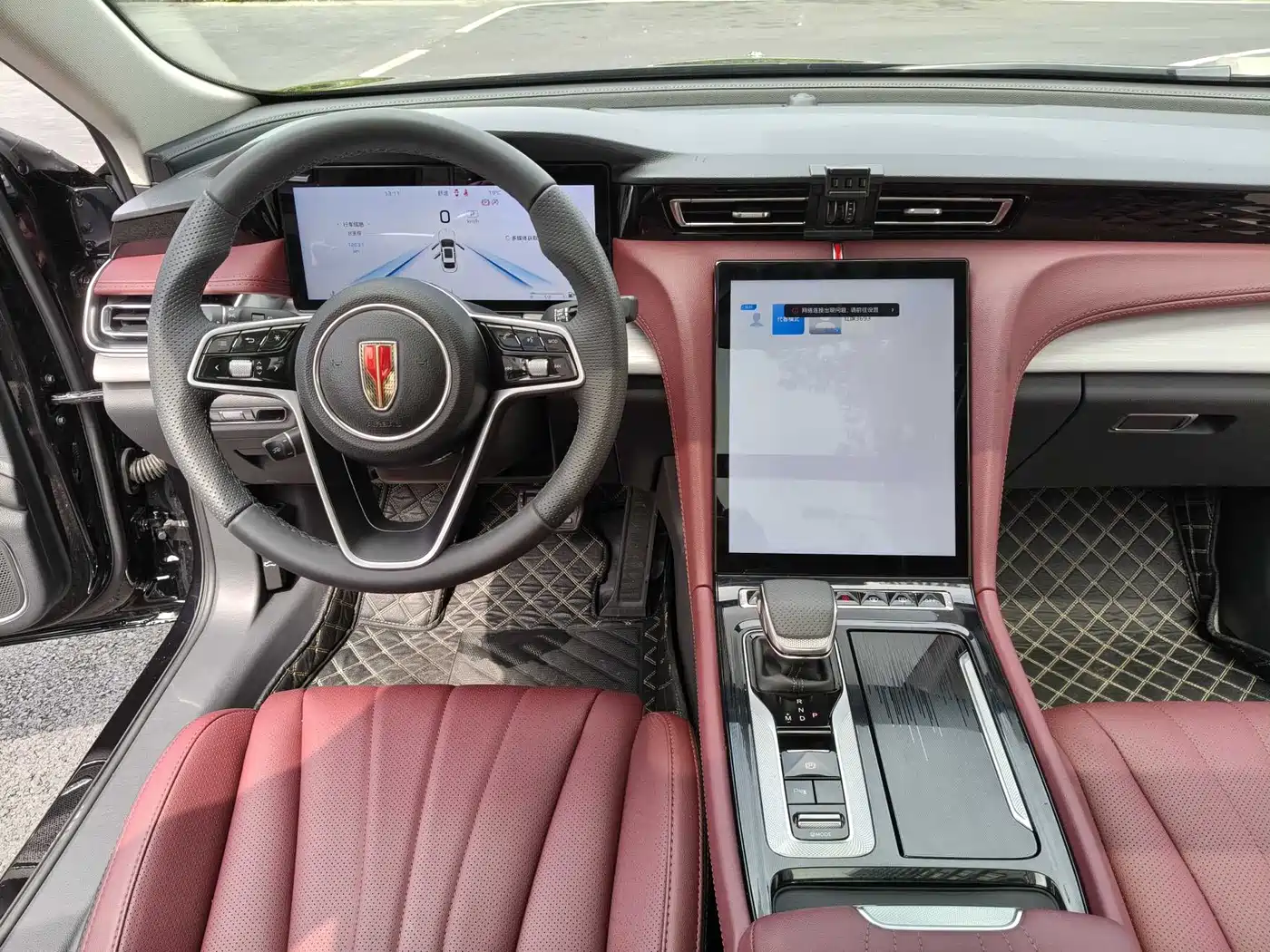 Hongqi H5 2025 2.0T Automatic Qixiang 500,000 Units Commemorative Edition фото 14