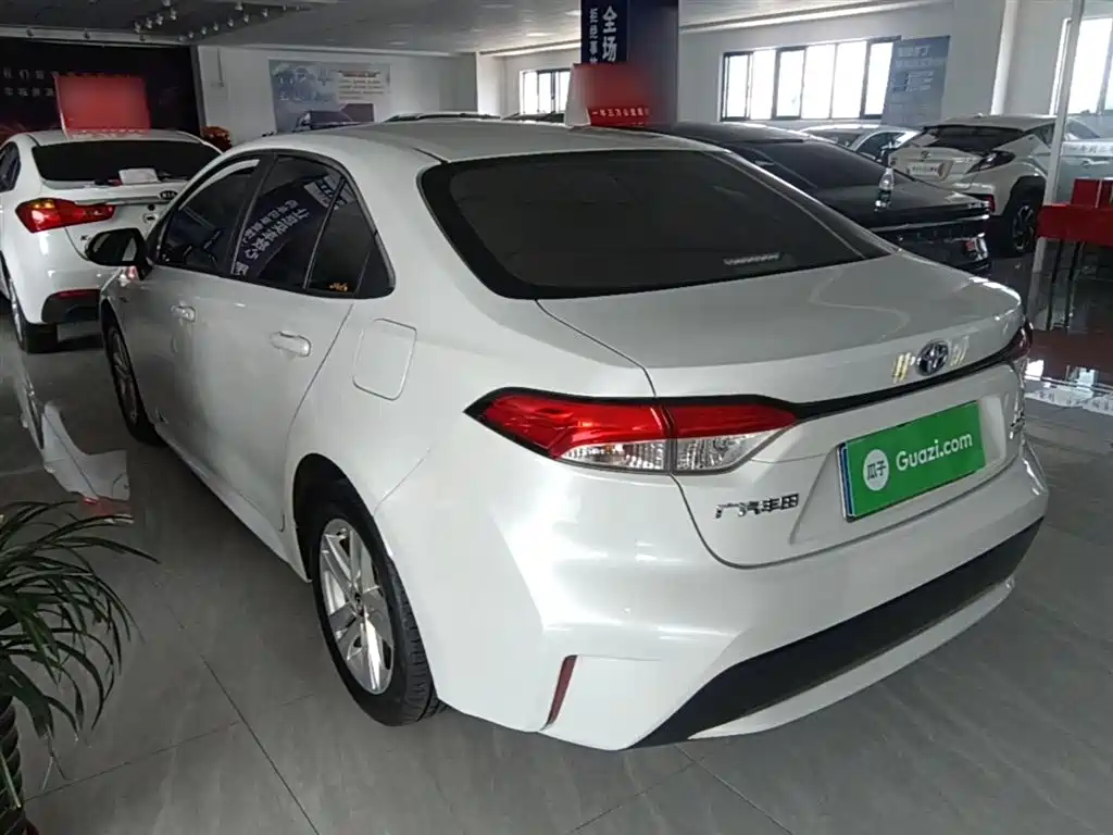 Toyota Levin 2021 Dual Engine 1.8H E-CVT Luxury Edition фото 5