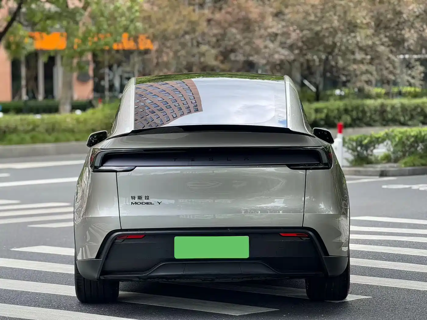 Tesla Model Y L 2025 2025 Facelift Long Range AWD