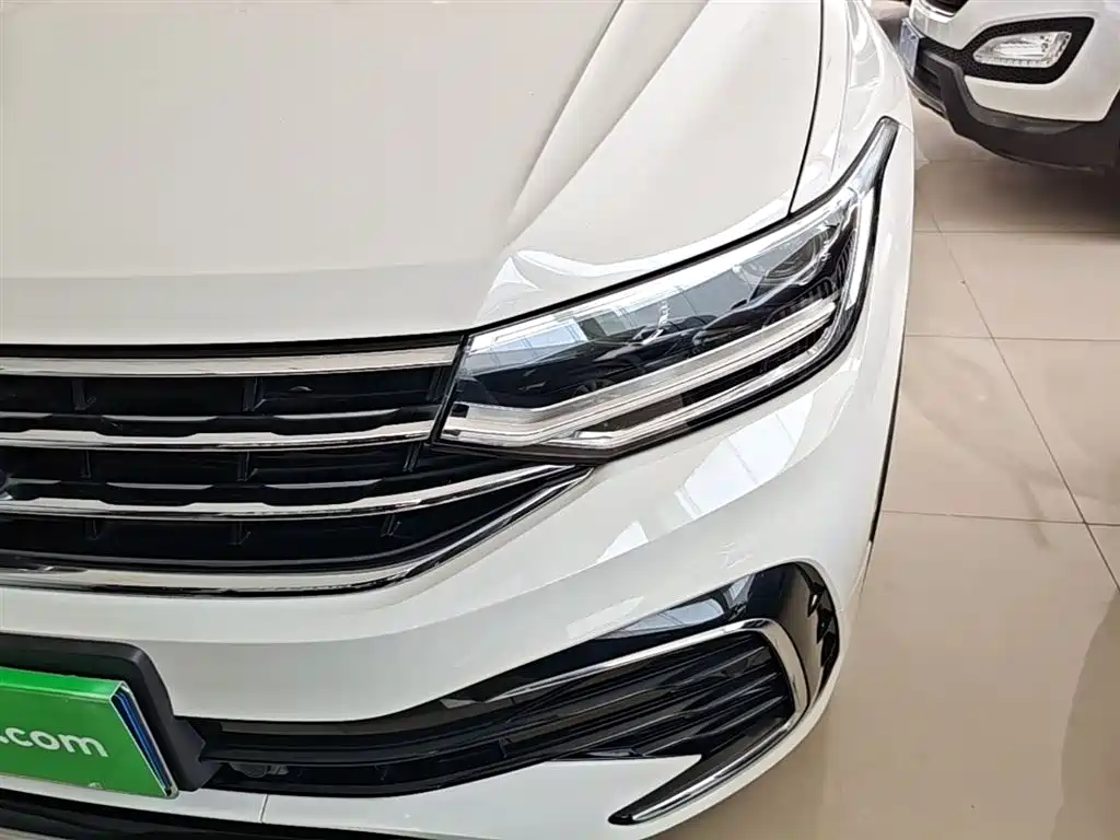 Volkswagen Tiguan X 2022 330TSI 2WD Flagship Edition фото 24
