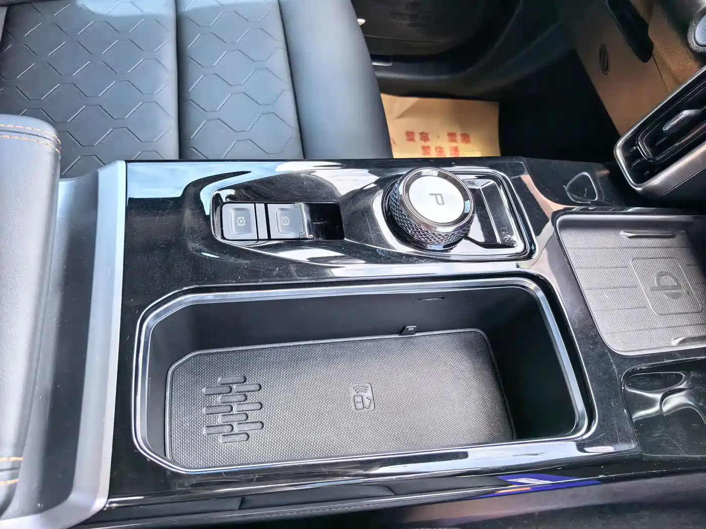 Haval Big Dog 2021 Facelift 1.5T DCT FWD Ma Quan-Wang Cai Edition фото 13