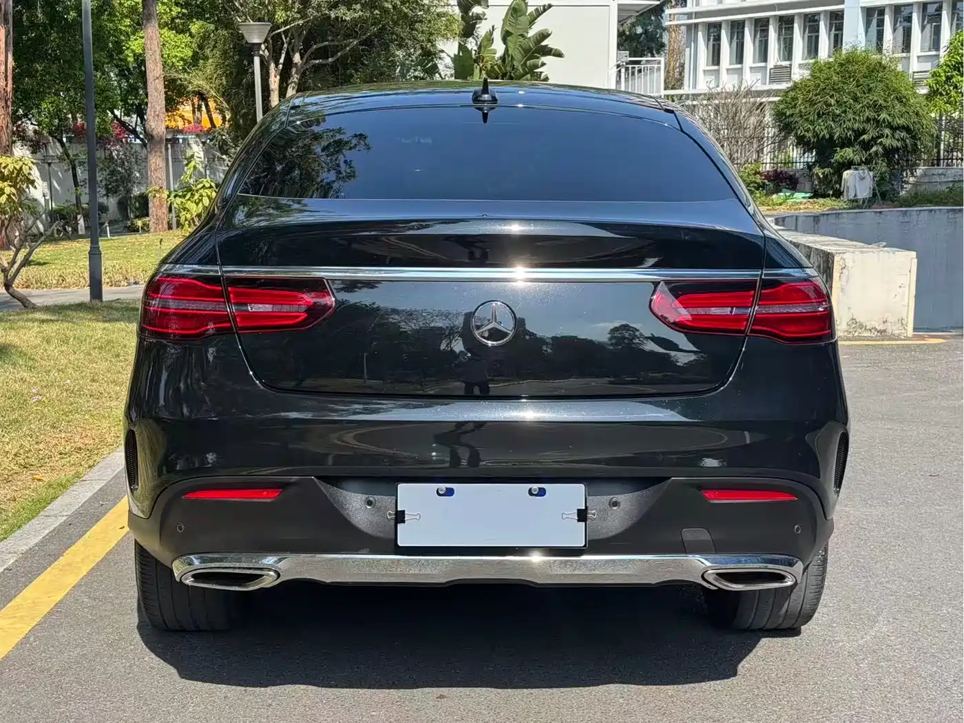 Mercedes-Benz GLE Coupe 2015 GLE 400 4MATIC Coupe SUV фото 13
