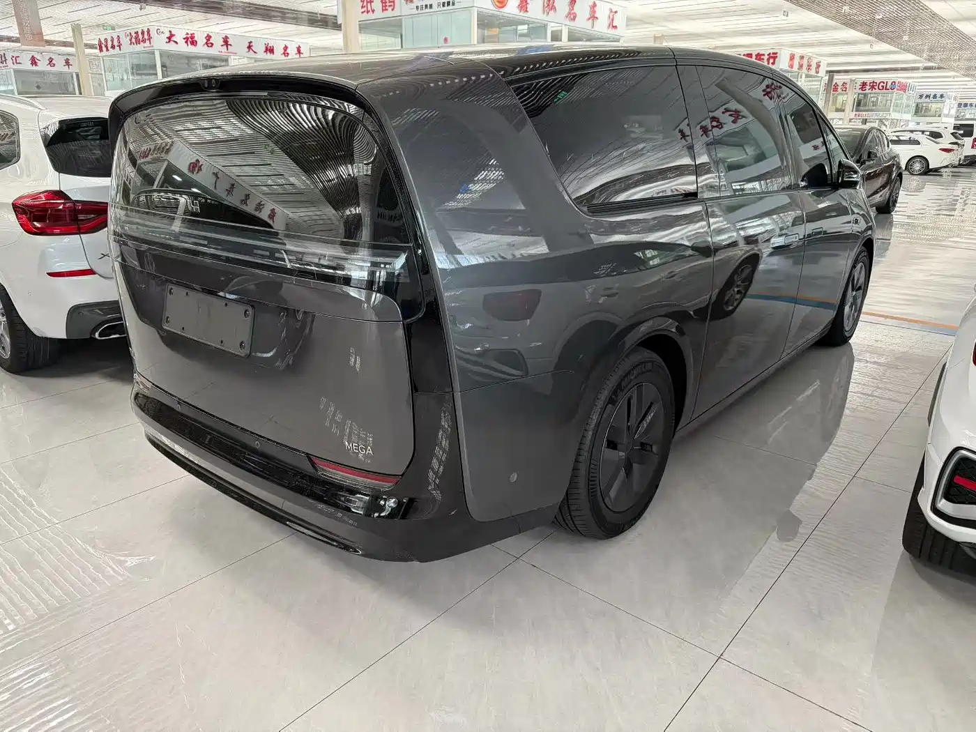 Li Auto MEGA 2025 2024 Ultra