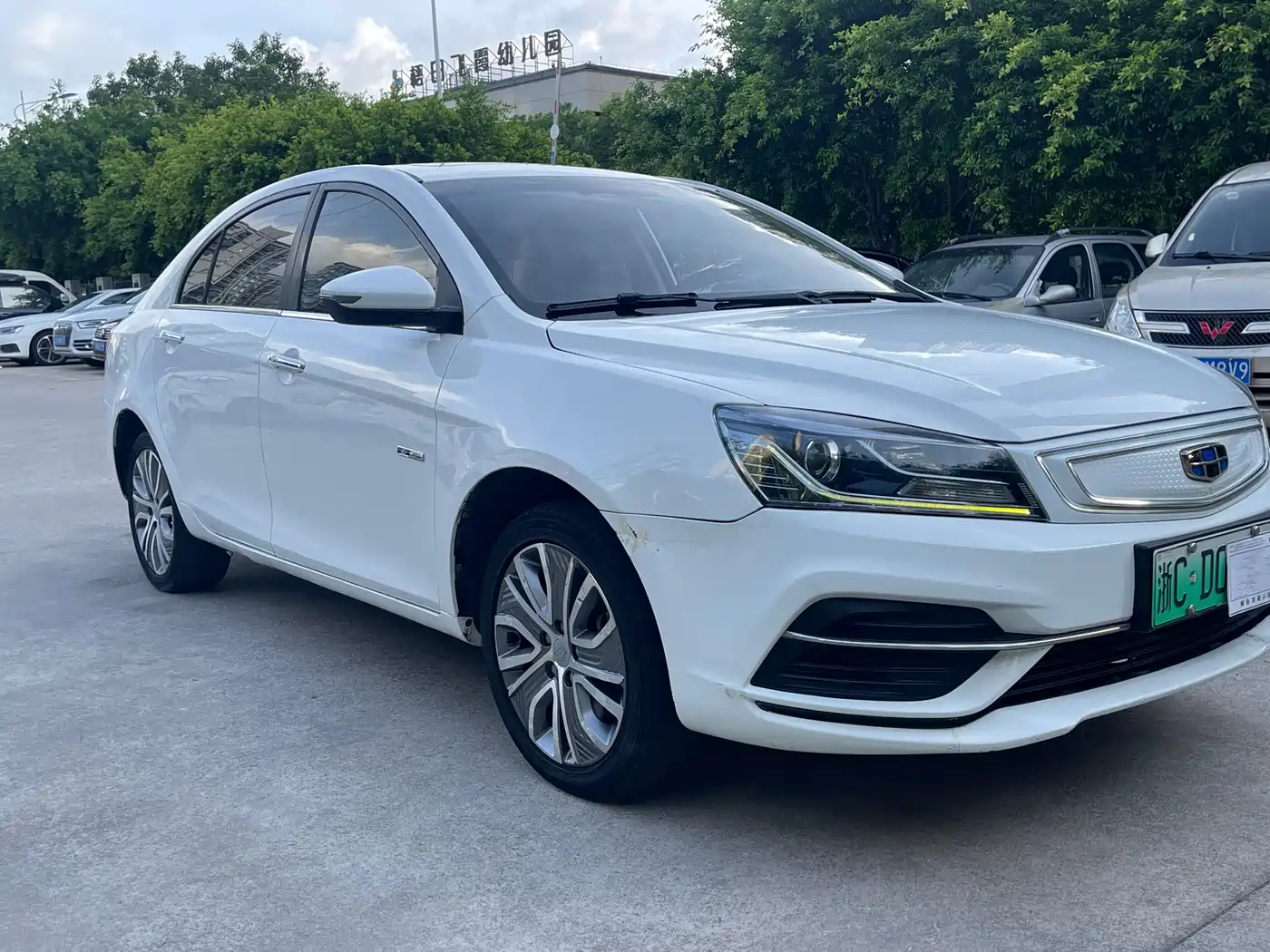 2018 Geely Emgrand New Energy