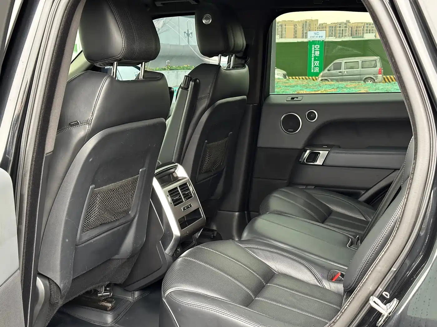 Land Rover Range Rover Sport фото 11