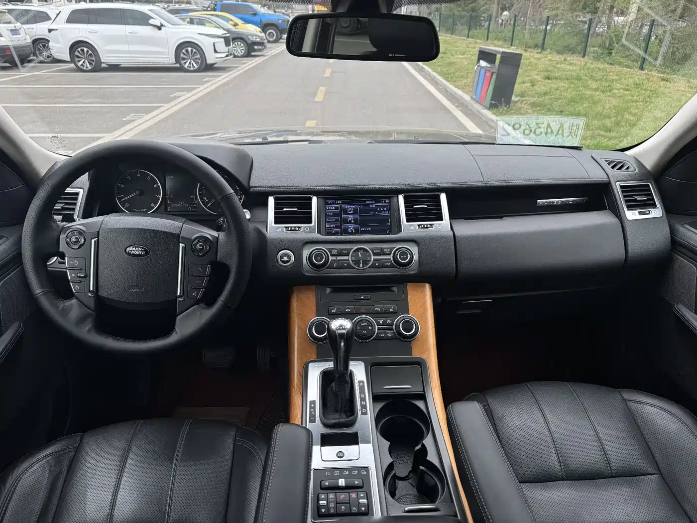 Land Rover Range Rover Sport 2013 5.0 NA V8 HSE фото 4