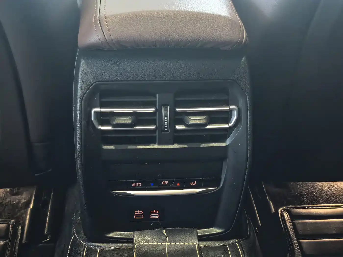 Фото 17 - BMW i3