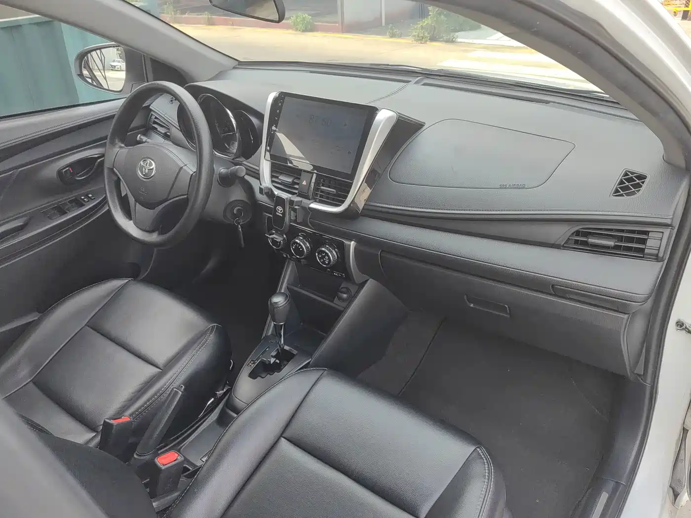 Toyota YARiS L Zhi Xiang 2019 2019 1.5E CVT Charming China VI