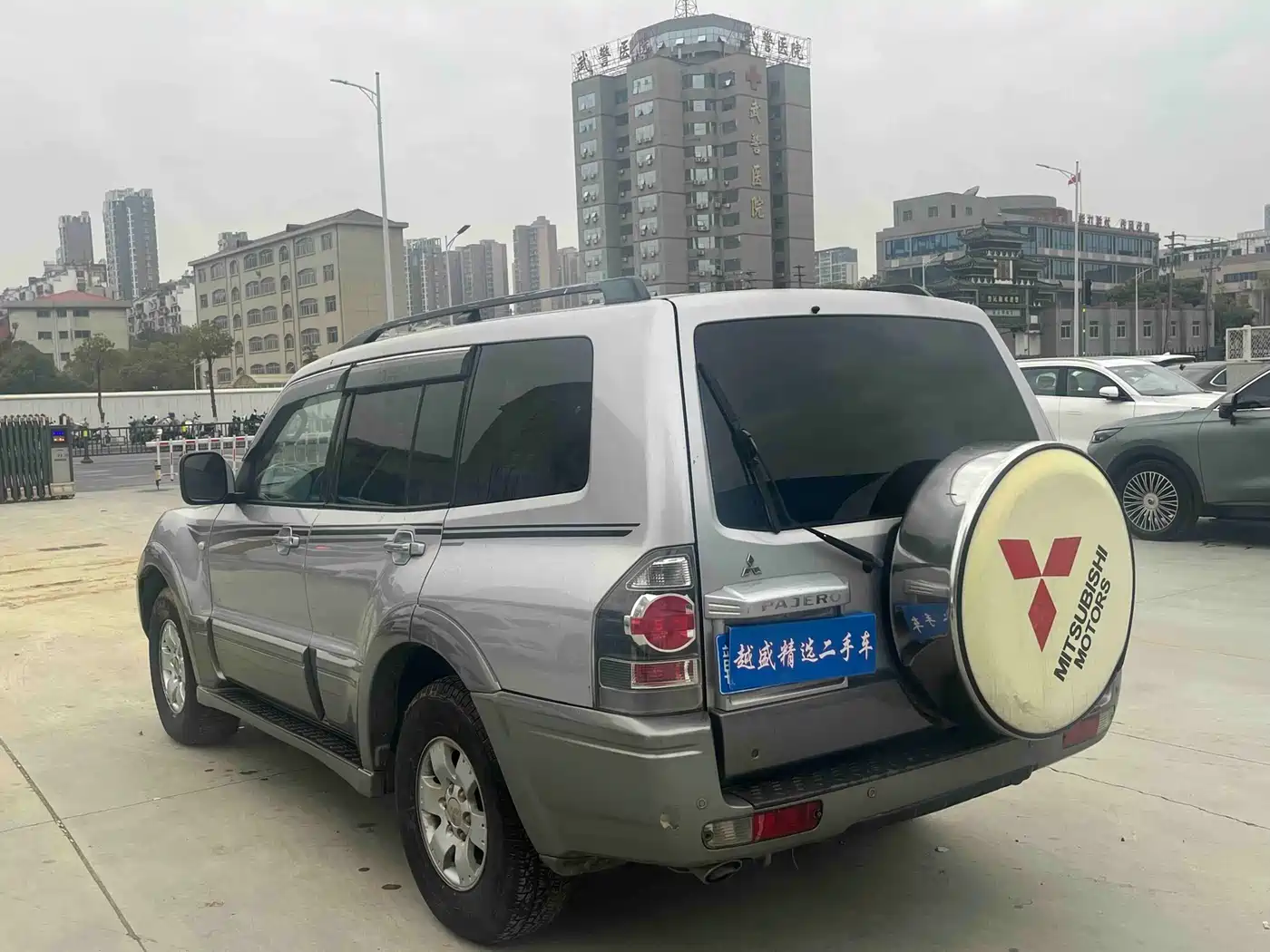 Mitsubishi Pajero 2008 V73 3.0L AT GLS фото 7