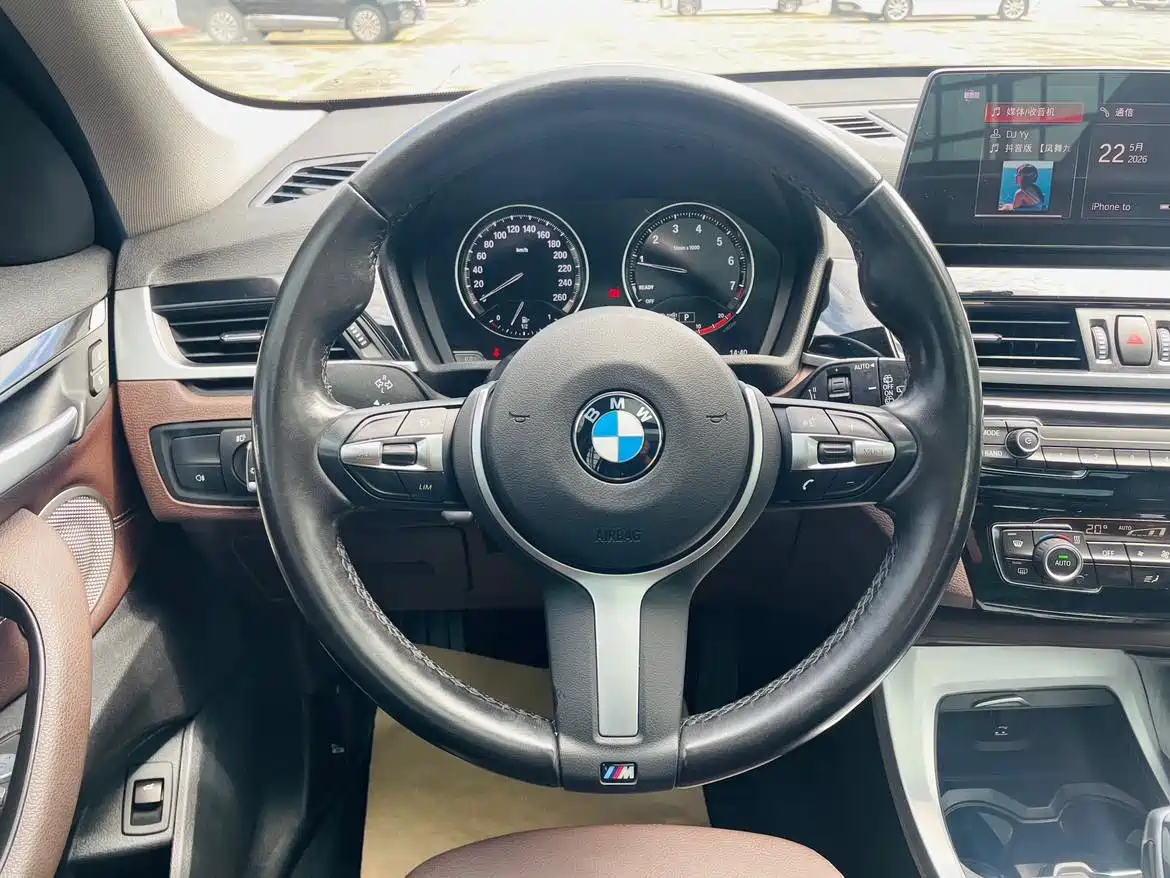 BMW X1 2021 Facelift sDrive25Li Leading фото 16