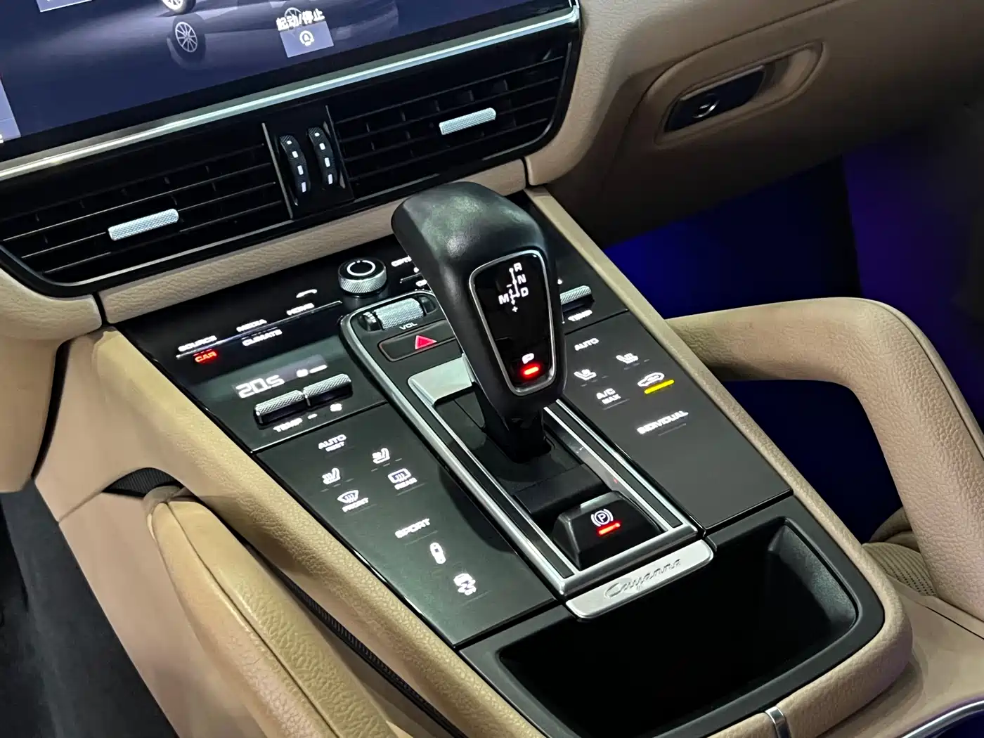 Porsche Cayenne 2018 Cayenne 3.0T фото 12