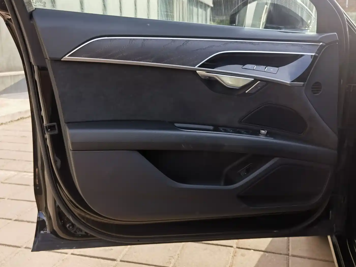 Audi A8 2021 A8L 50 TFSI quattro Comfort фото 4