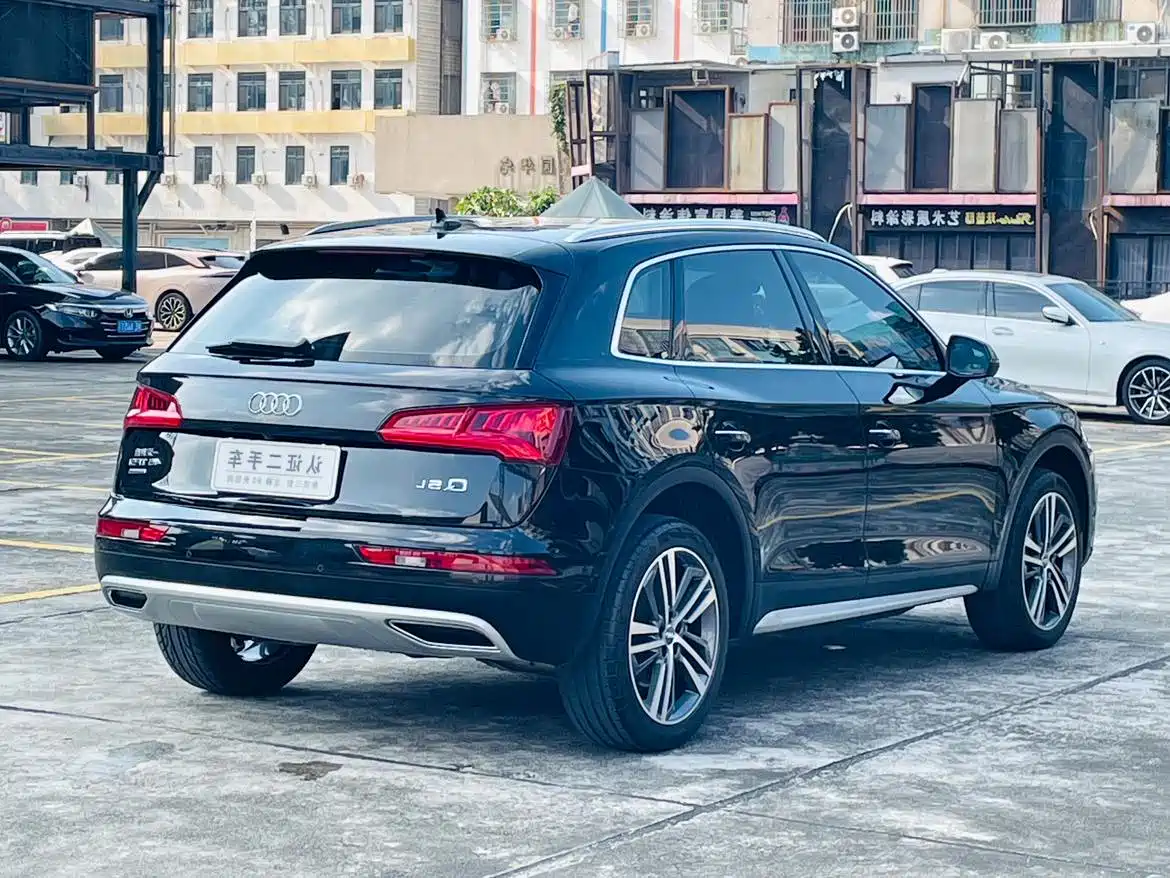 Audi Q5L 2020 45 TFSI Premium Elegance фото 10