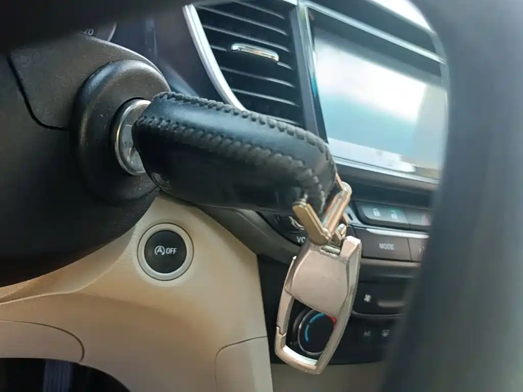 Buick Excelle 2015 15N Automatic Elite фото 9