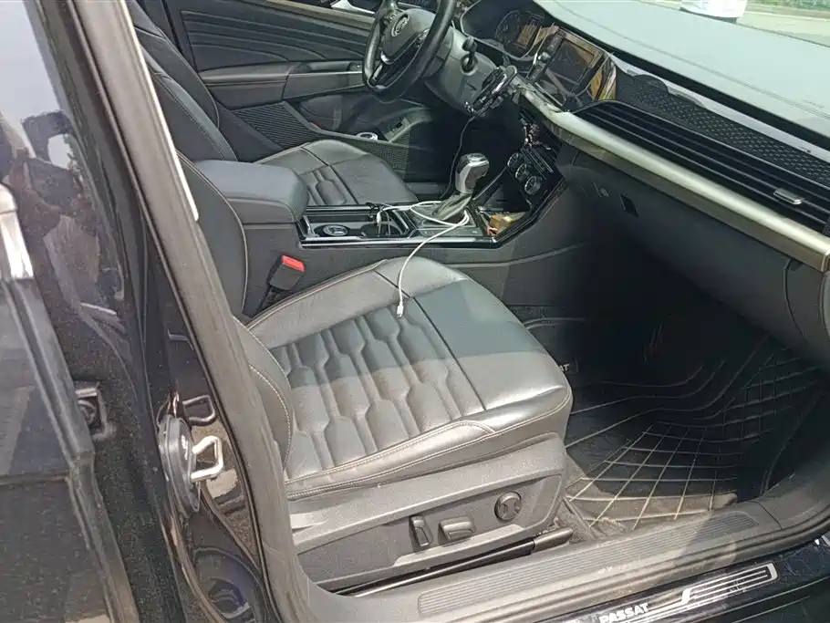 Volkswagen Passat 2019 330TSI Elite (China V) фото 8