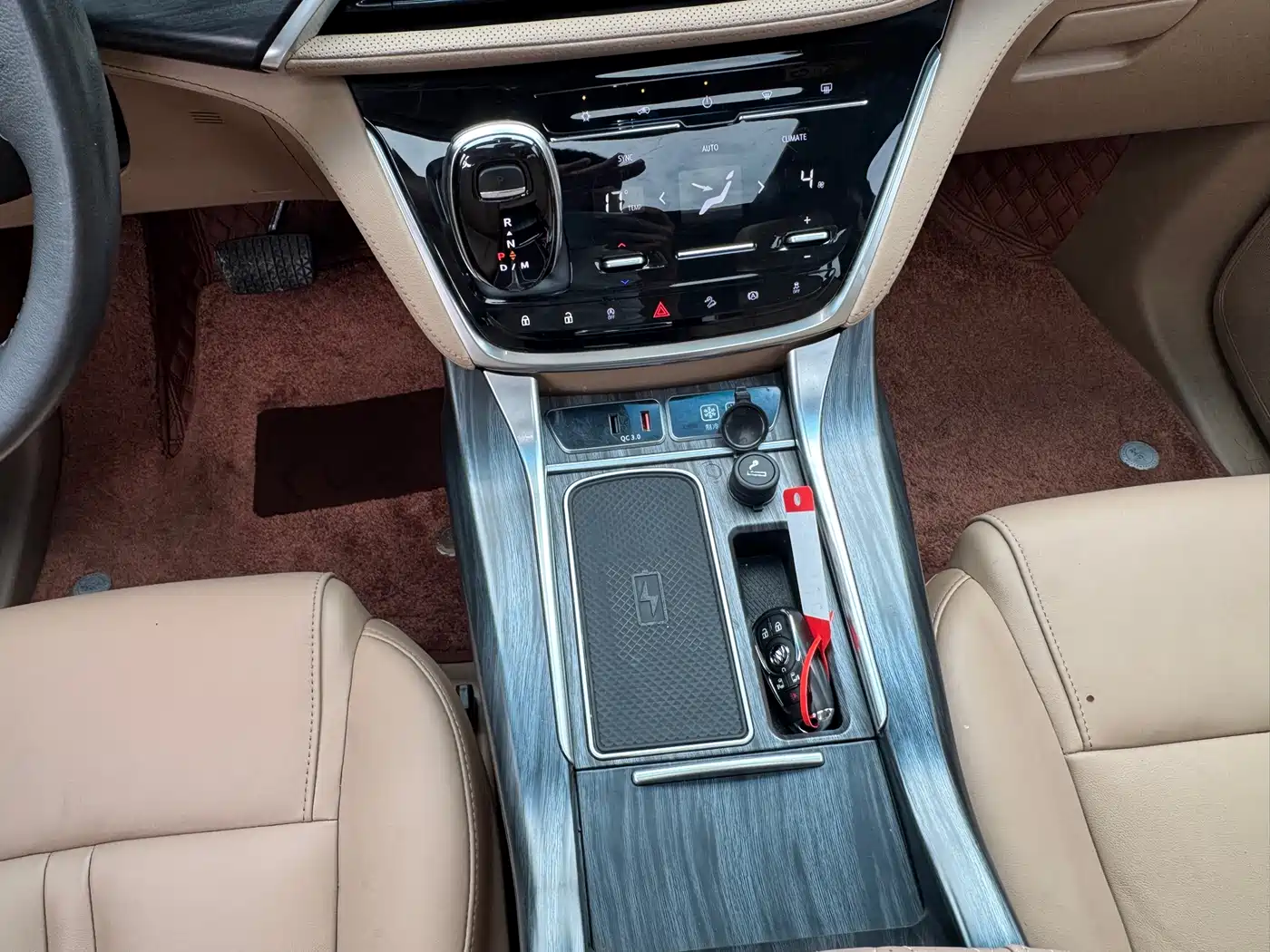 Фото 20 - Buick GL8