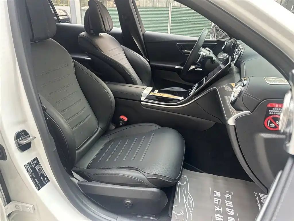 Mercedes-Benz C-Class 2025 Facelift C 260 L Sport Edition фото 10