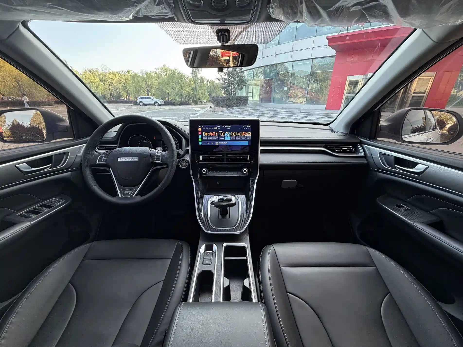 Фото 9 - Haval M6