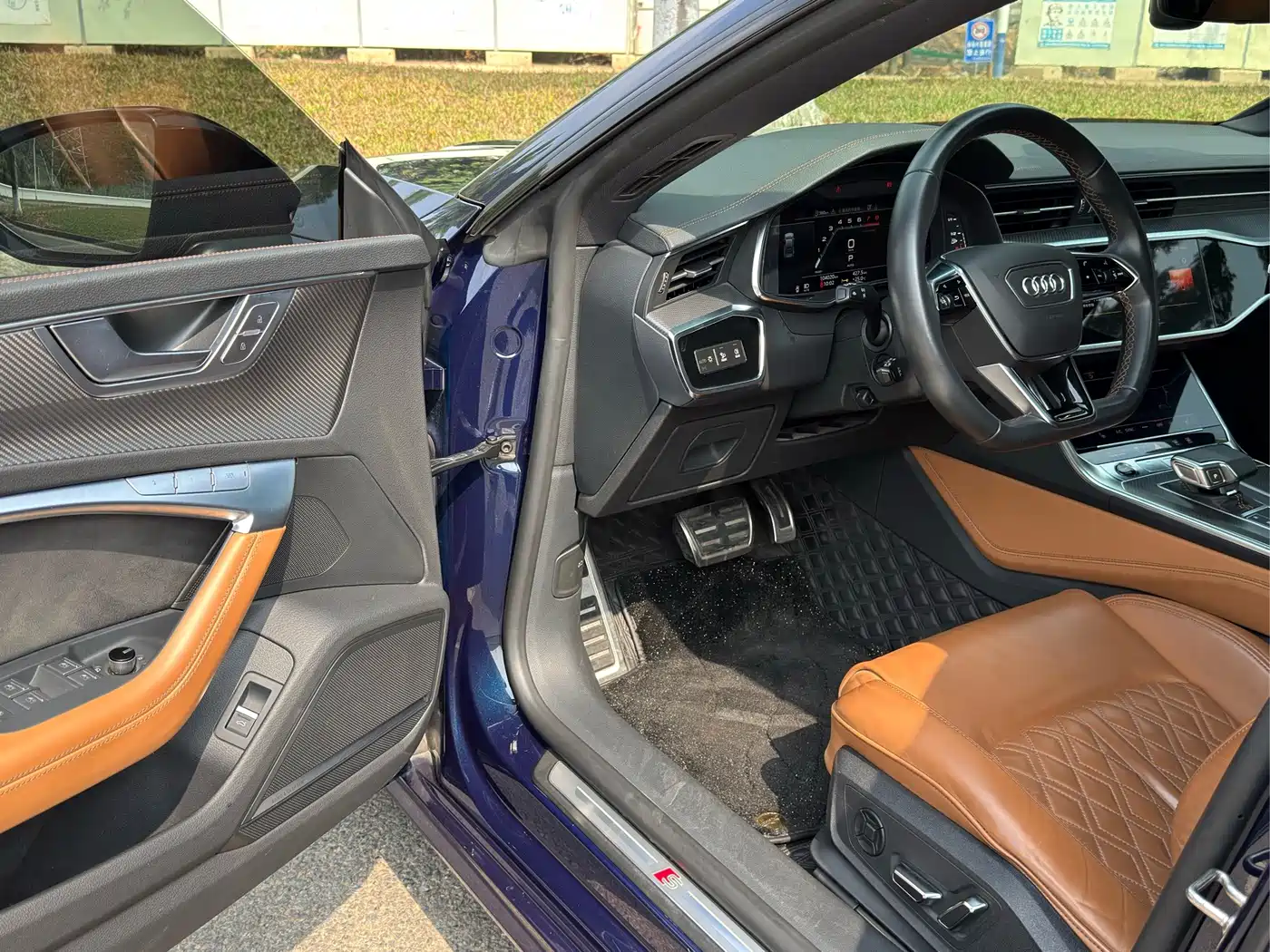 Audi A7L 2022 2022 55 TFSI quattro S-line edition one Pioneer Edition