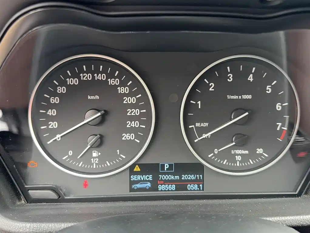 BMW X1 2018 xDrive20Li Premium Model фото 3