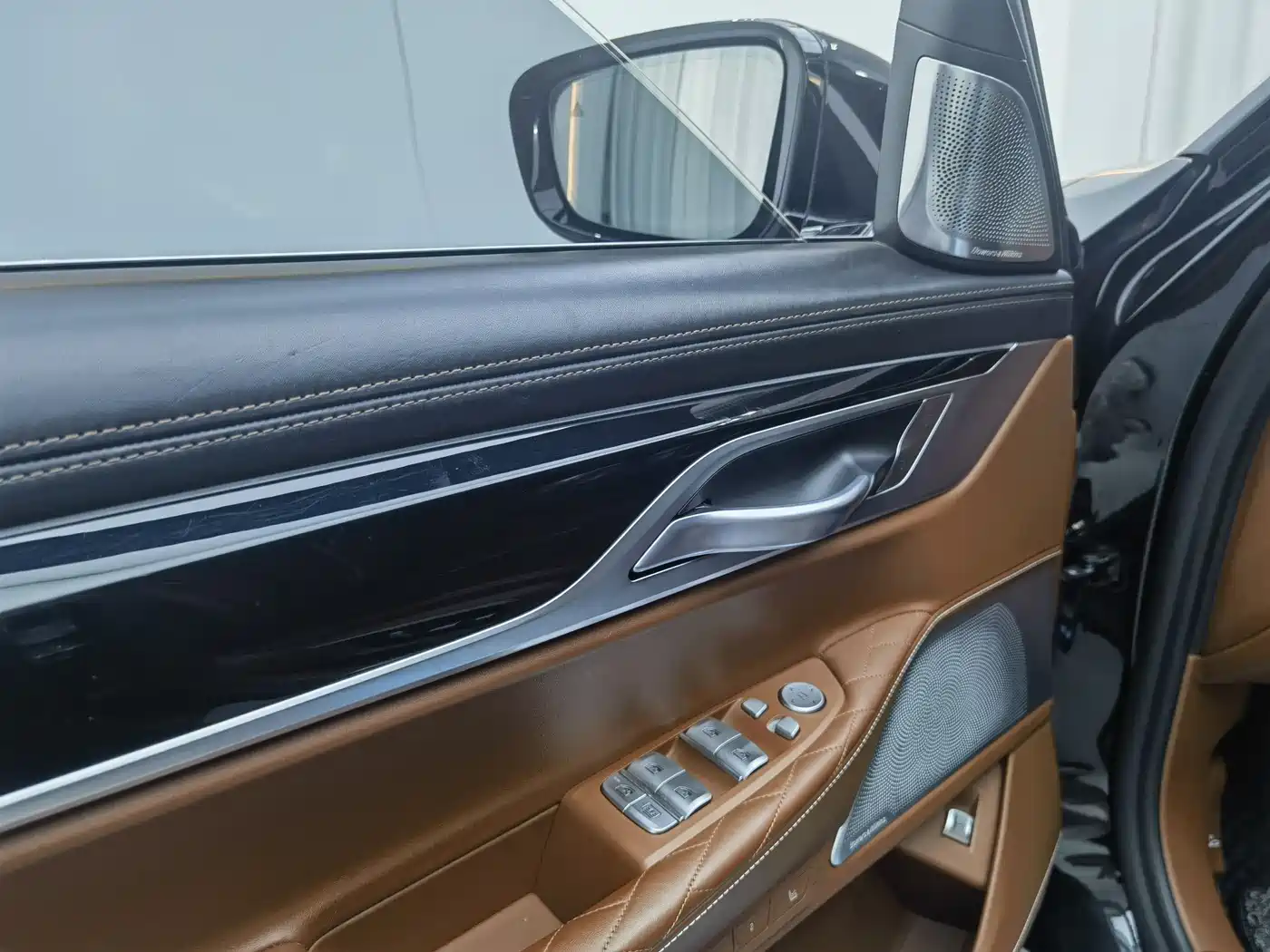 BMW 7 Series 2019 Facelift M760Li xDrive V12 Luxury Package фото 9