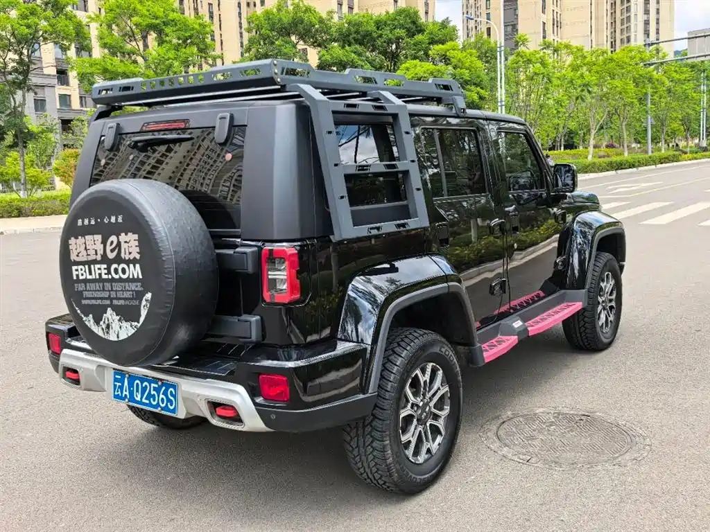 BAIC ORV Beijing Offroad BJ40 2023 2.0T Auto 4WD Urban Hunter Knight Edition фото 5