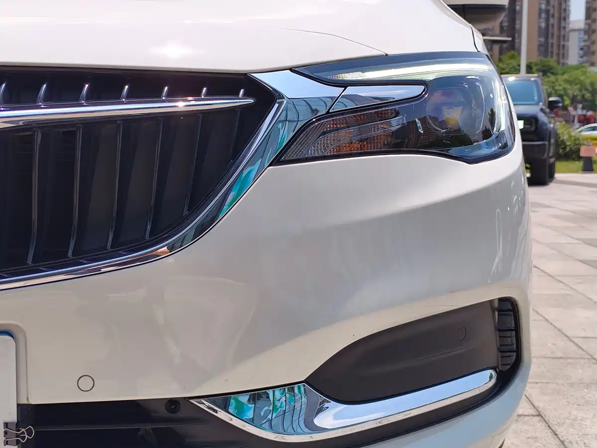 Buick GL6 2023 2021 323T Mild Hybrid Connected Premium Trim