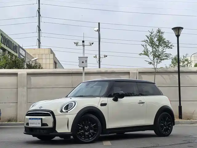 MINI 
