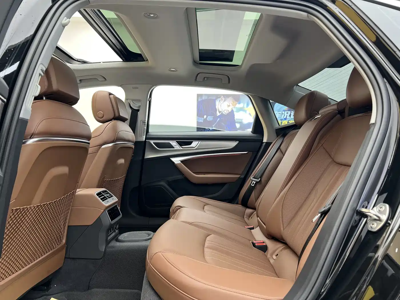 Audi A6L 2025 Model 45 TFSI Premium Dynamic + Ventilation Comfort Package фото 12