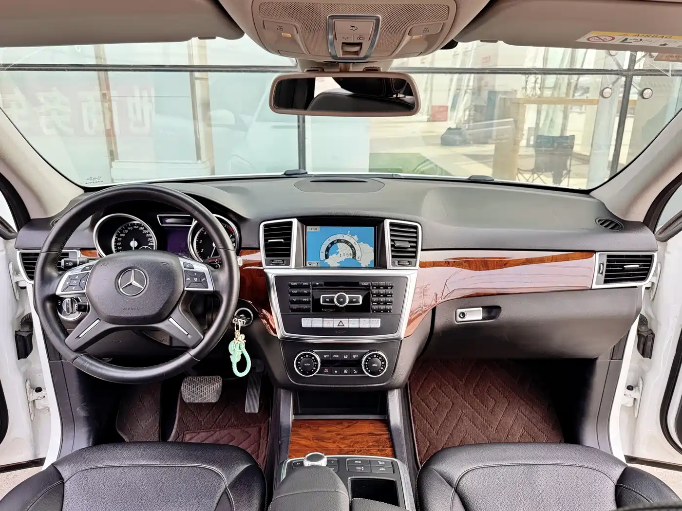 Mercedes-Benz M-Class 2014 ML 400 4MATIC Dynamic фото 12