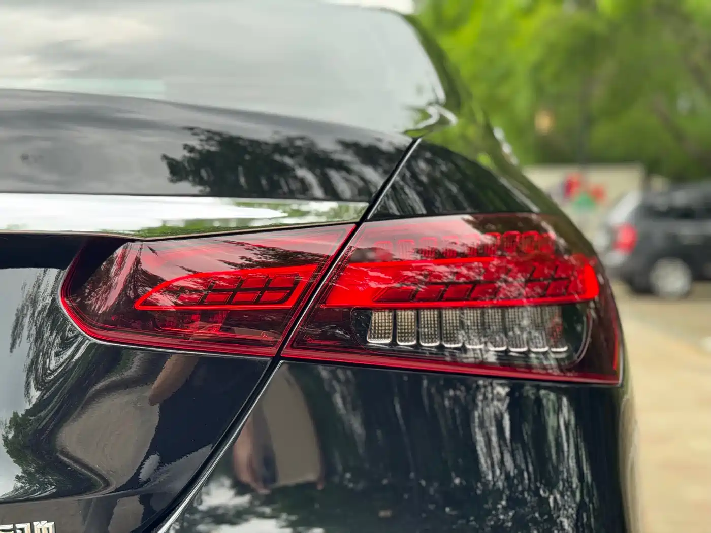 Mercedes-Benz E-Class 2023 Facelift E 260 L Sport фото 26