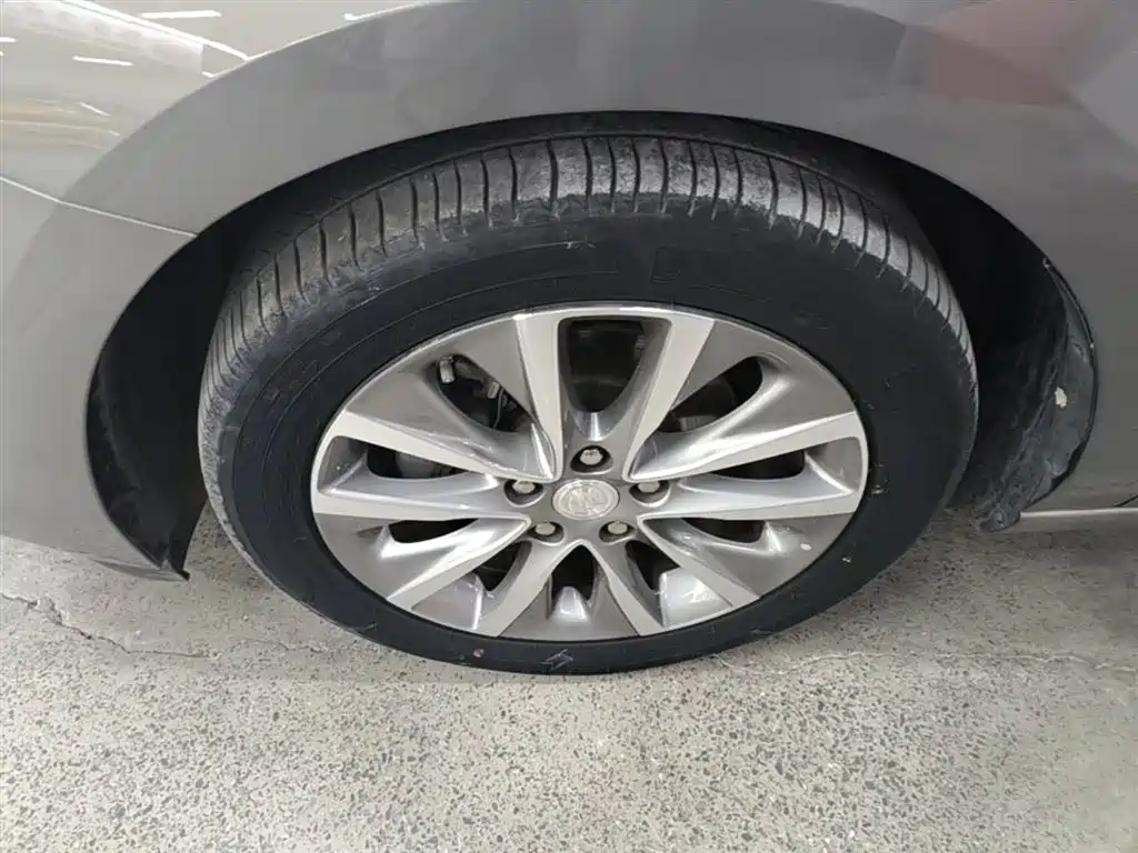 Buick GL6 2019 18T 6-seat Connected Luxury China VI фото 23