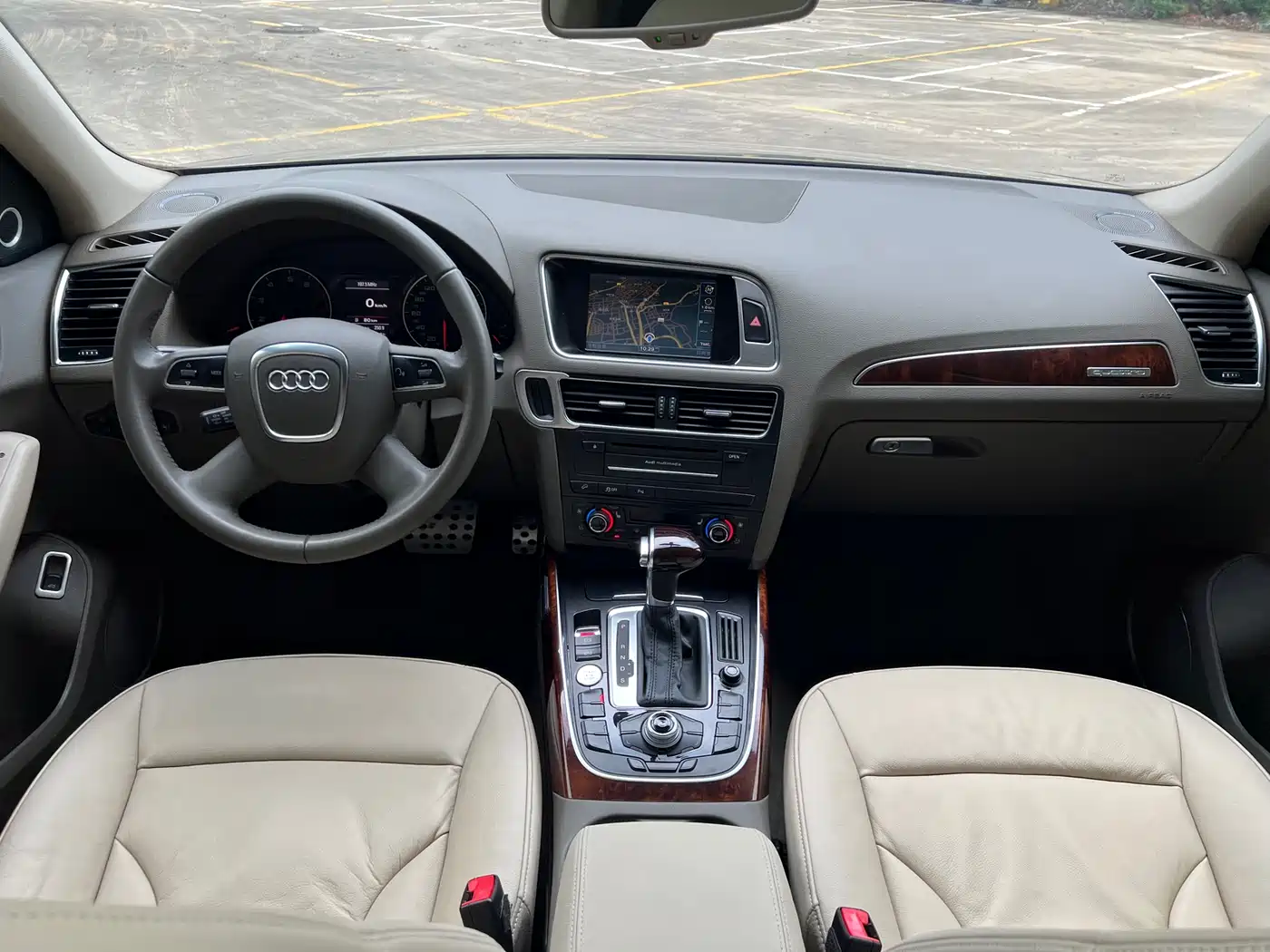 Audi Q5 2011 2.0TFSI Comfort фото 6