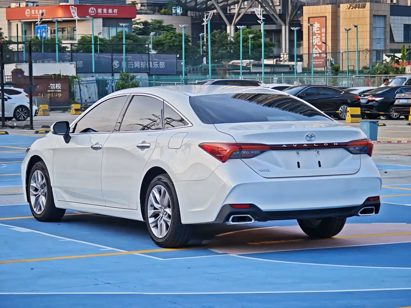 Toyota Avalon 2019 2.0L Luxury Edition (China VI) фото 22