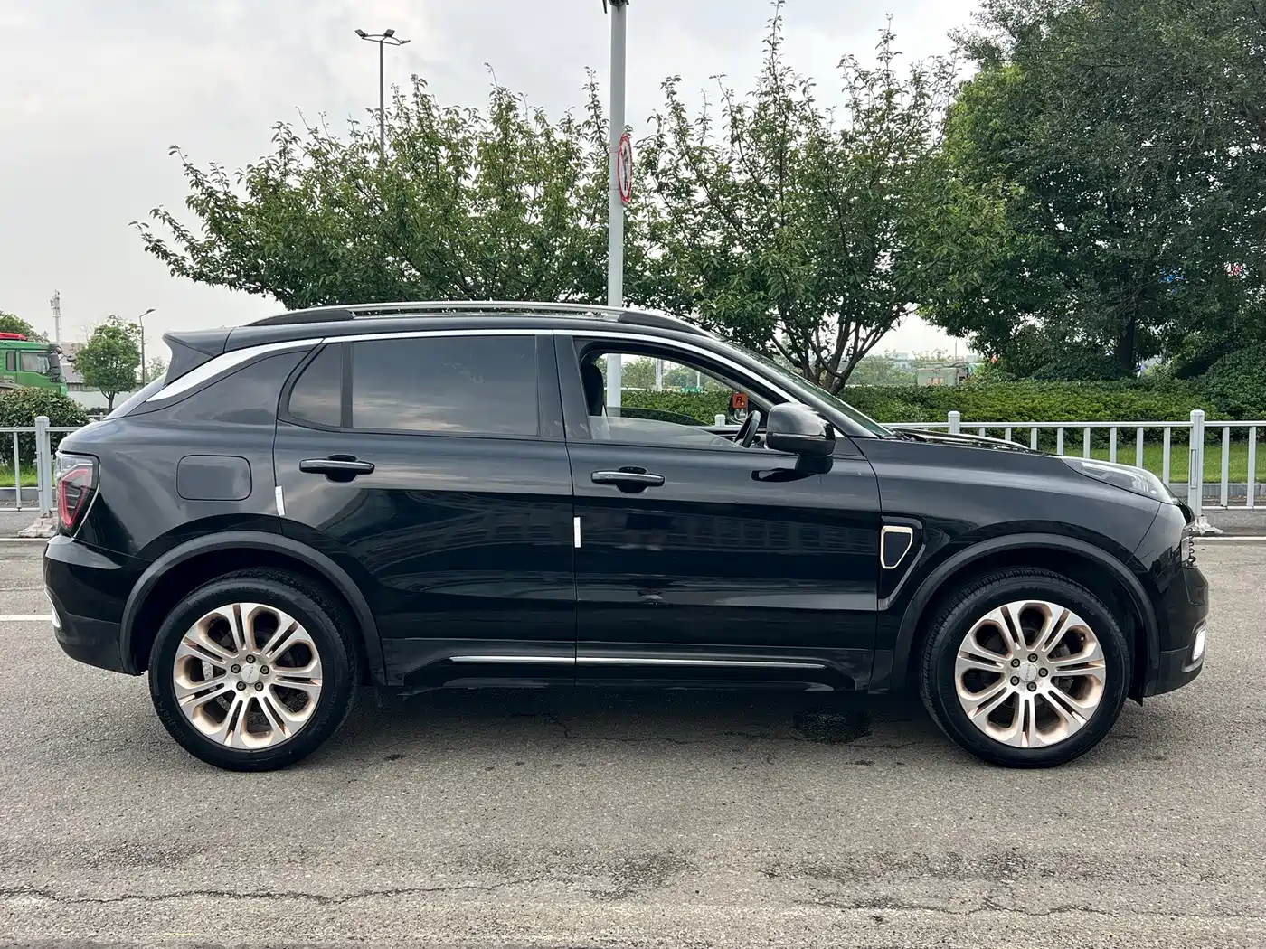 Lynk & Co 01 2017 2017 2.0T 2WD Pro Version