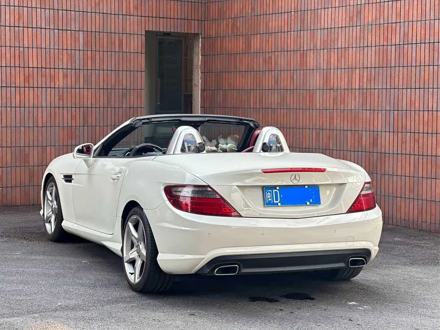Mercedes-Benz SLK-Class 2012 2011 SLK 200 Luxury Sport