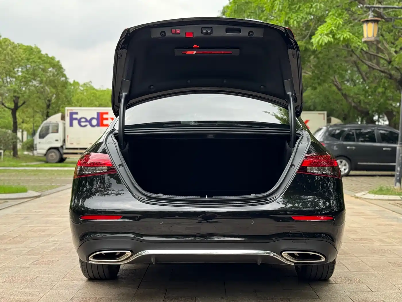 Mercedes-Benz E-Class 2023 Facelift E 260 L Sport фото 24
