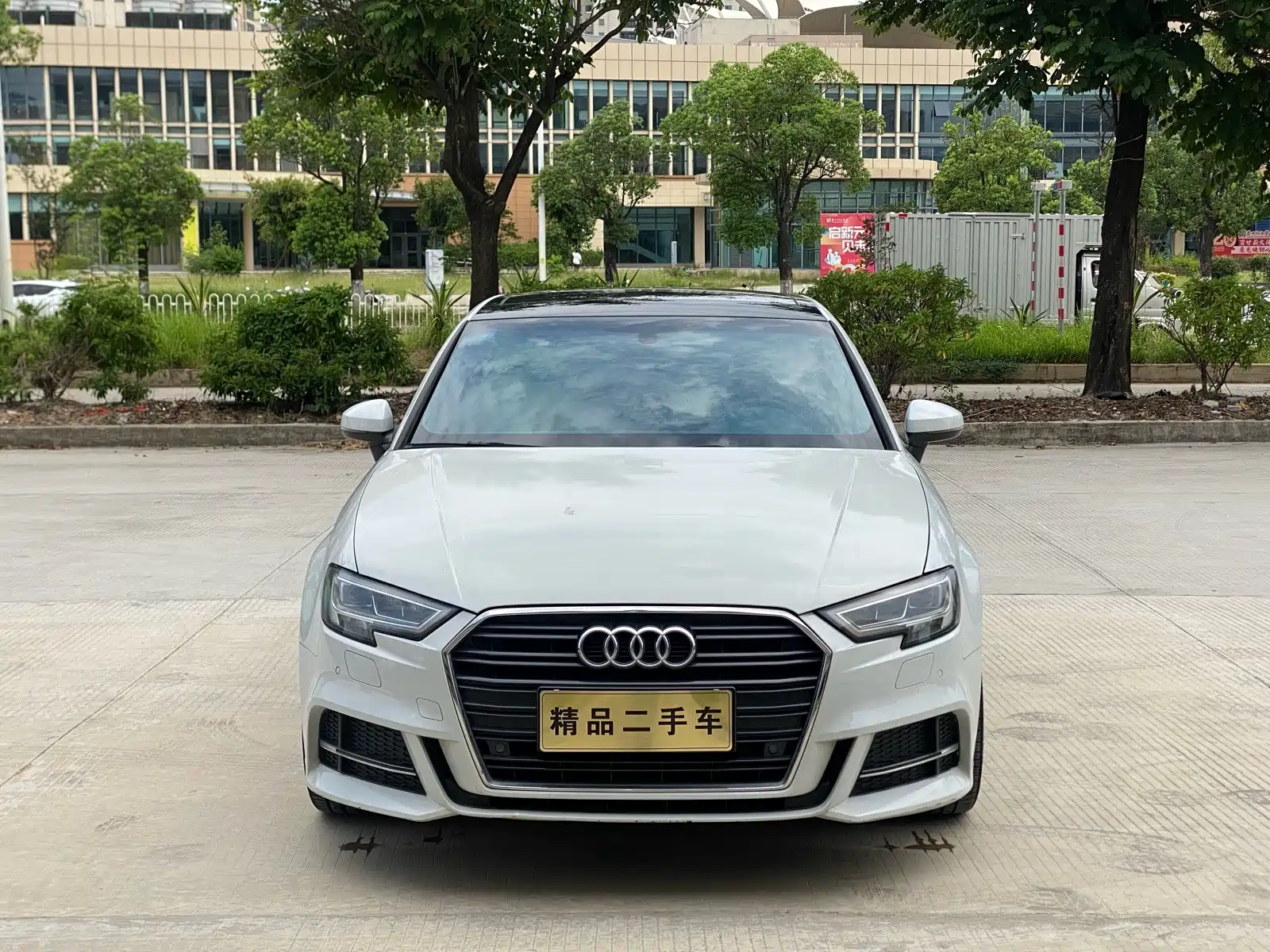 Фото 2 - Audi A3