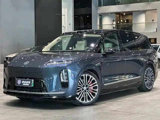 NIO ES8 2025 Base Model — фото 1