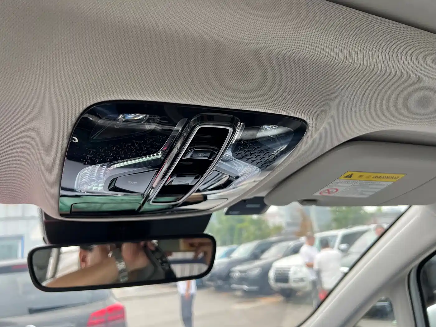 Roewe iMAX8 2022 2022 400TGI Ultimate Edition