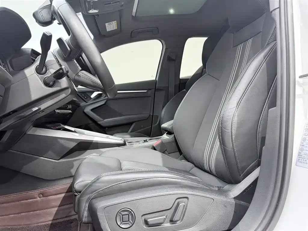 Audi A3 2022 A3L Limousine 35 TFSI Style Sport фото 10