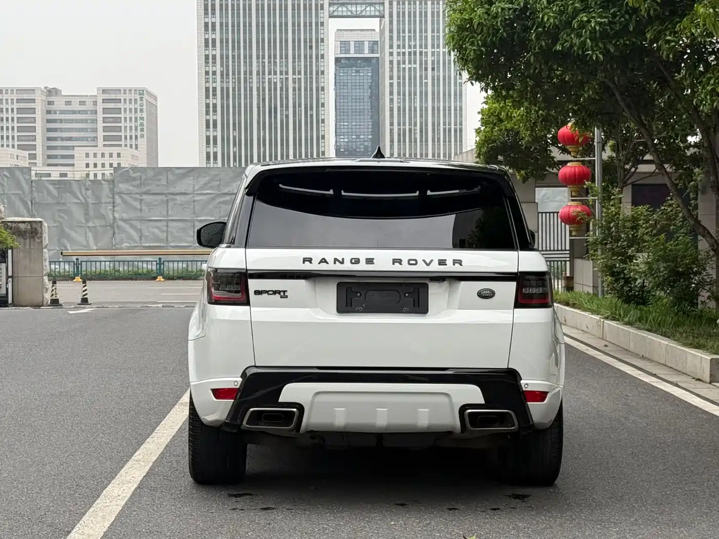 Land Rover Range Rover Sport 2020 3.0 L6 SE фото 5