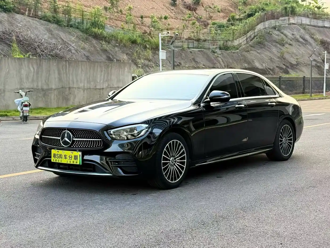 Mercedes-Benz E-Class New Energy 2022 Facelift II E 350 e L Plug-in Hybrid Sports Sedan