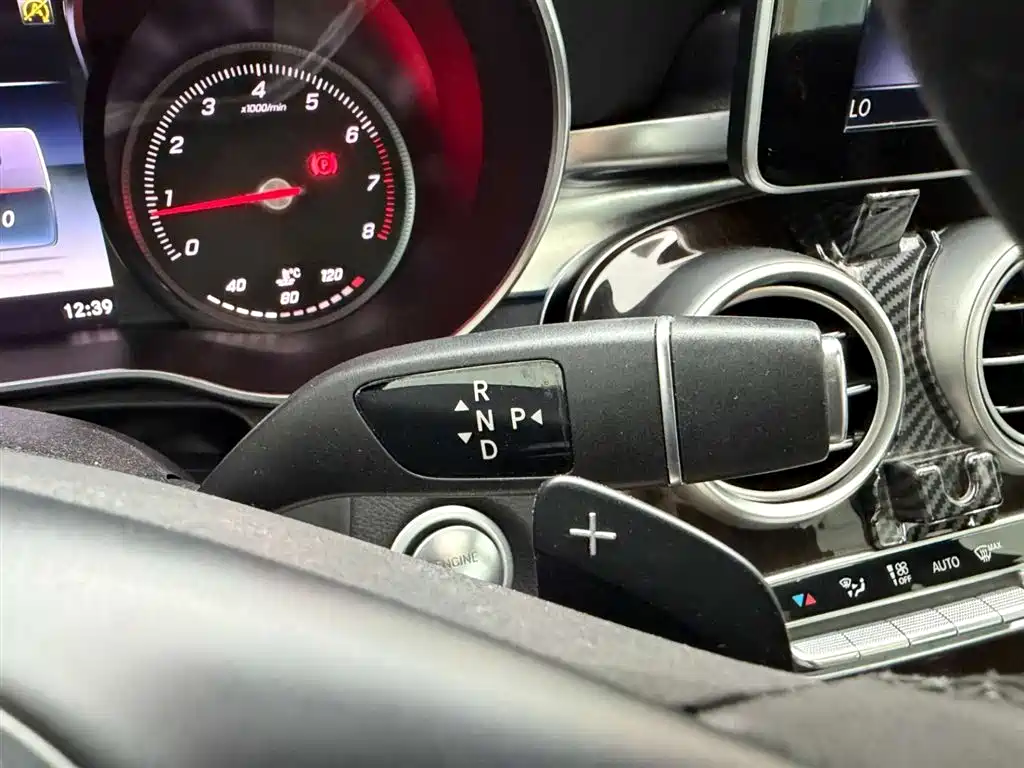 Mercedes-Benz GLC 2019 GLC 260 L 4MATIC Dynamic фото 23