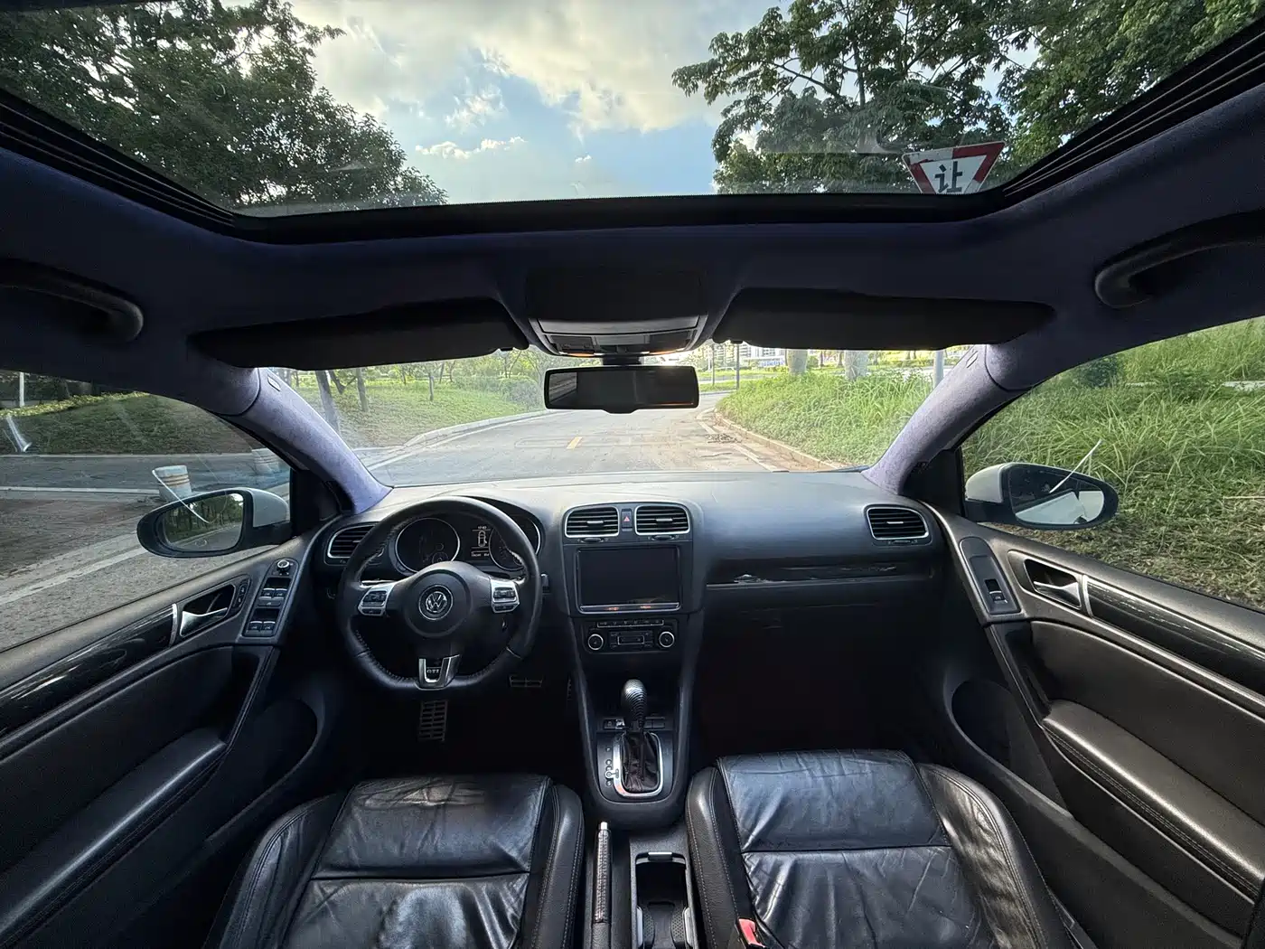 Volkswagen Golf GTI 2011 2.0TSI GTI фото 13