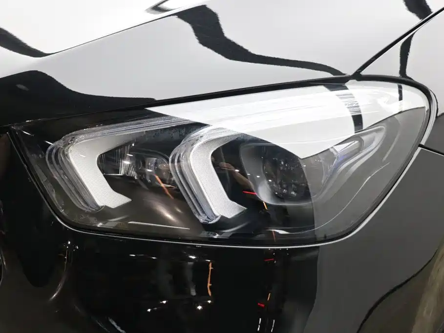 Mercedes-Benz GLE, миниатюра 30