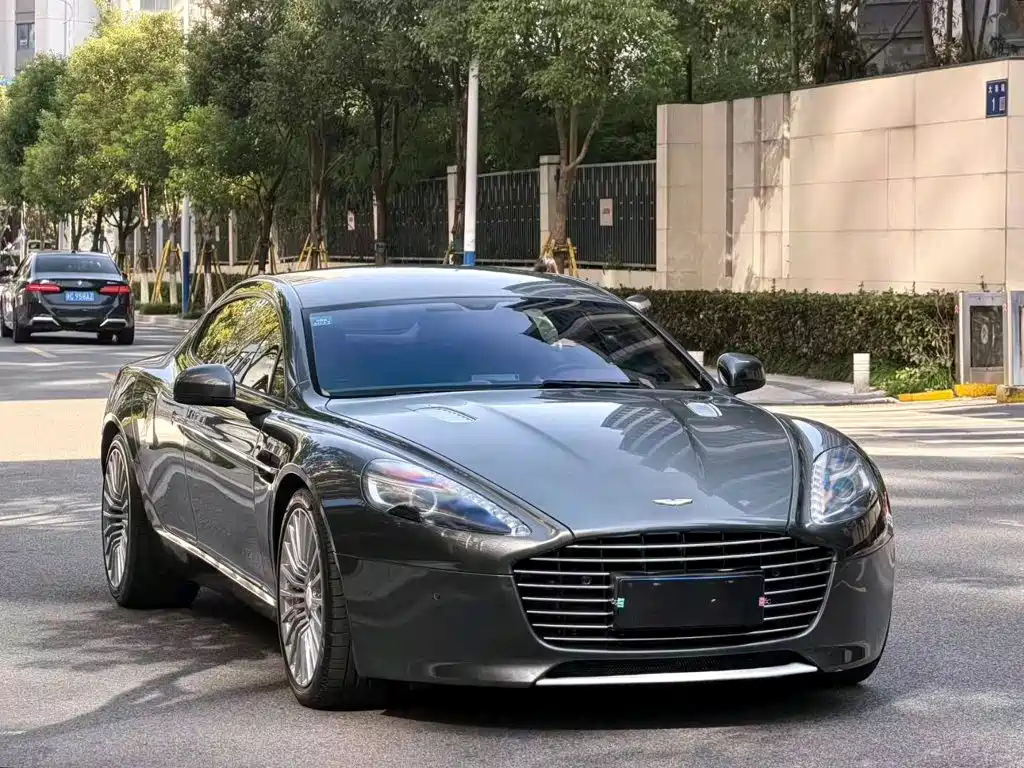 2018 Aston Martin Rapide