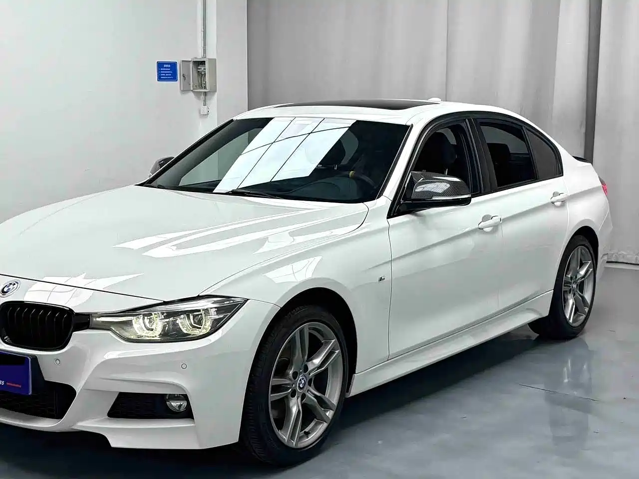 BMW 3 Series 2018 320i M Sport Black Night Edition